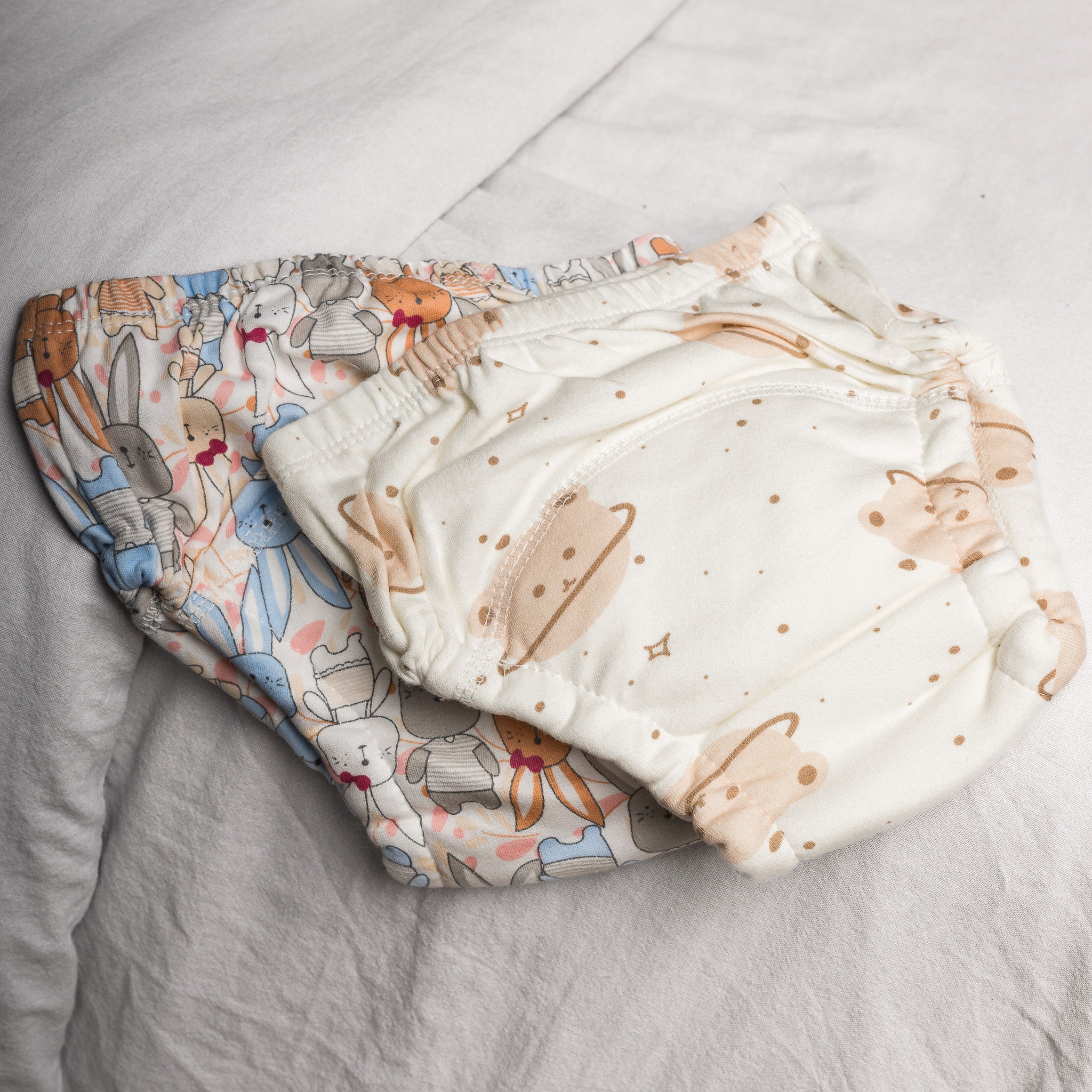 Enfant portant une culotte d'apprentissage Florelya
